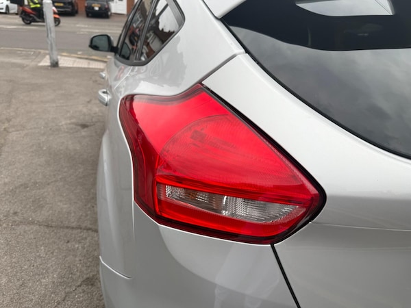 Used Ford Focus 2017 for sale - 75431155: Photo 24