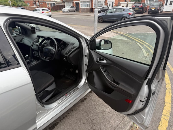Used Ford Focus 2017 for sale - 75431155: Photo 25
