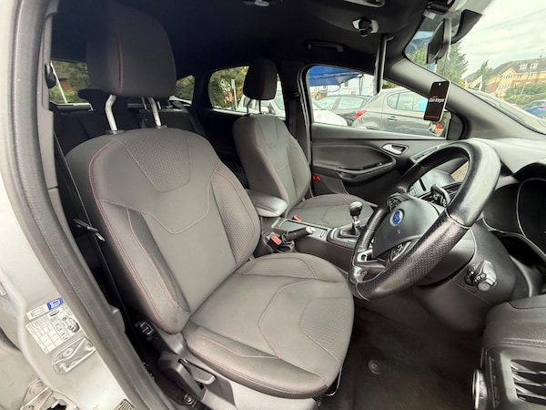 Used Ford Focus 2017 for sale - 75431155: Photo 28