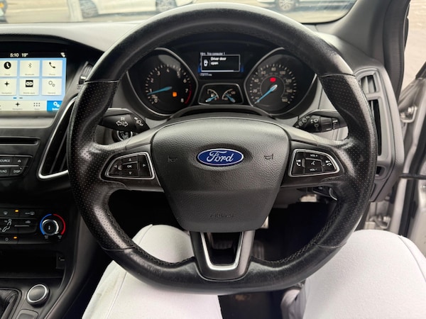 Used Ford Focus 2017 for sale - 75431155: Photo 35