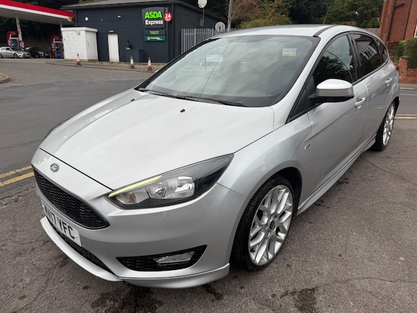 Used Ford Focus 2017 for sale - 75431155: Photo 5