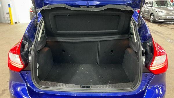 Used Ford Focus 2014 for sale - 76689903: Photo 24