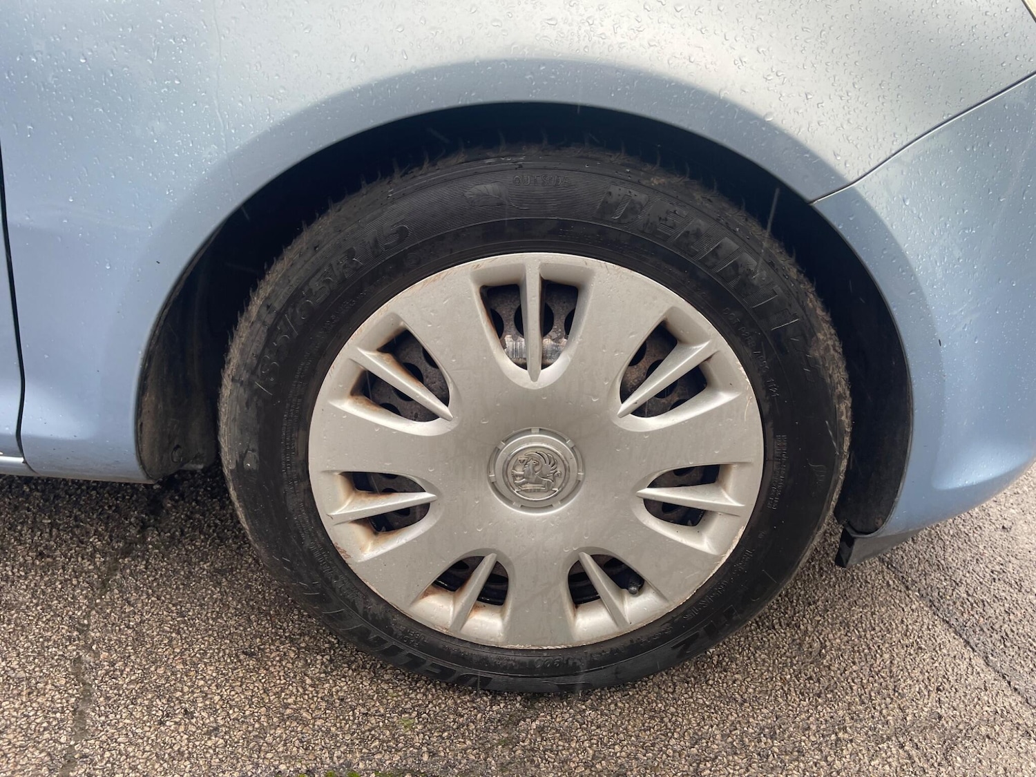 Used Vauxhall Corsa 2007 for sale - 77015629: Photo 40