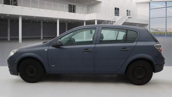 Used Vauxhall Astra 2009 for sale - 76886286: Photo 4