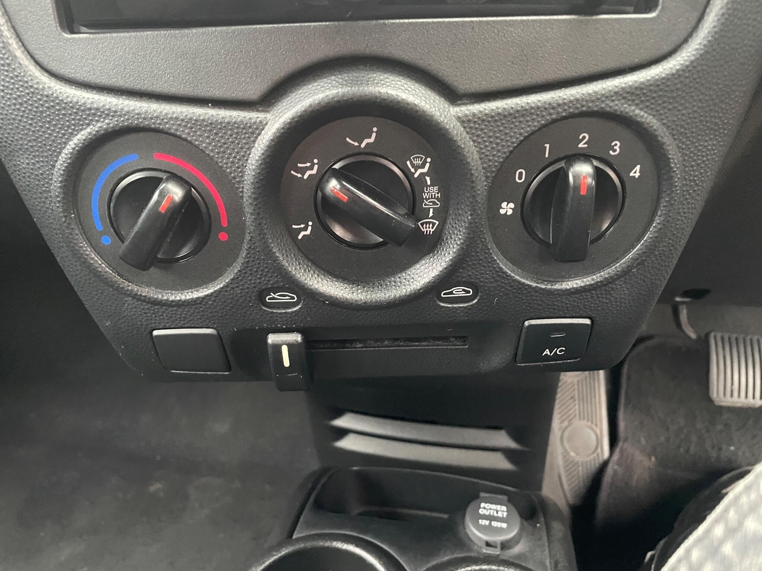 Used Kia Picanto 2010 for sale - 77143459: Photo 38