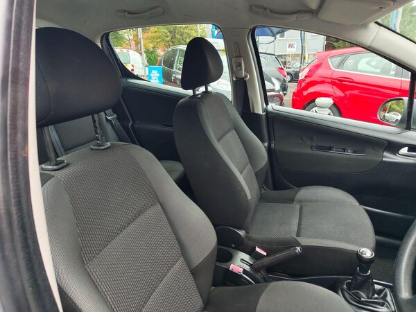 Used Peugeot 207 2010 for sale - 76214078: Photo 22