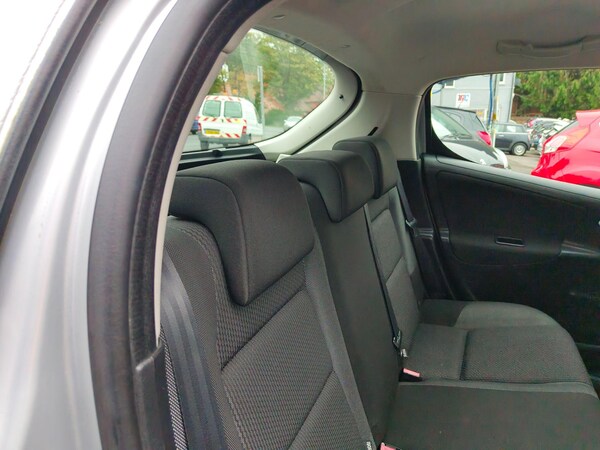 Used Peugeot 207 2010 for sale - 76214078: Photo 26