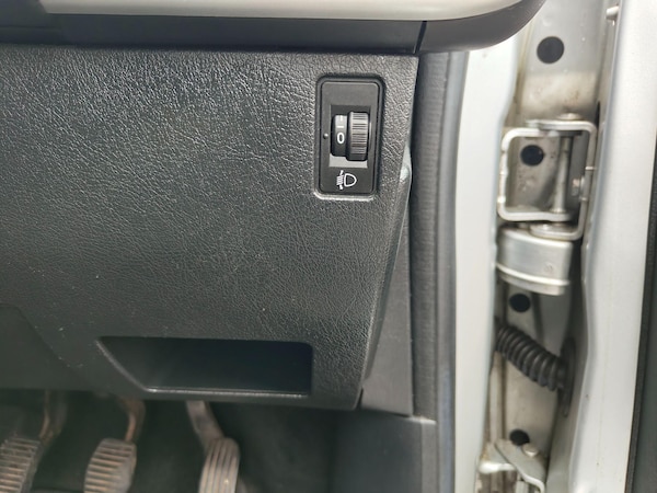 Used Peugeot 207 2010 for sale - 76214078: Photo 30