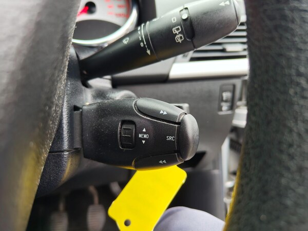 Used Peugeot 207 2010 for sale - 76214078: Photo 31