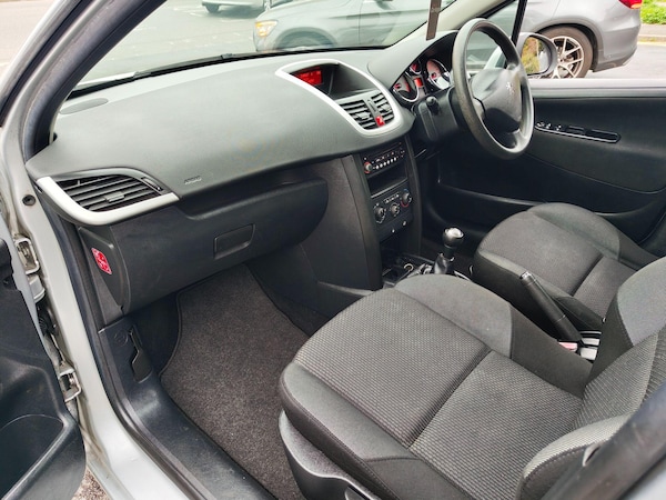 Used Peugeot 207 2010 for sale - 76214078: Photo 60