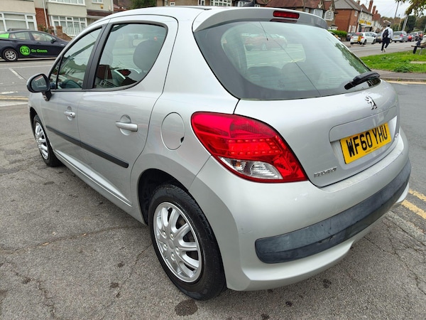 Used Peugeot 207 2010 for sale - 76214078: Photo 8