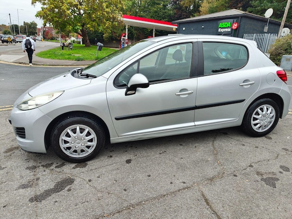 Used Peugeot 207 2010 for sale - 76214078: Photo 9