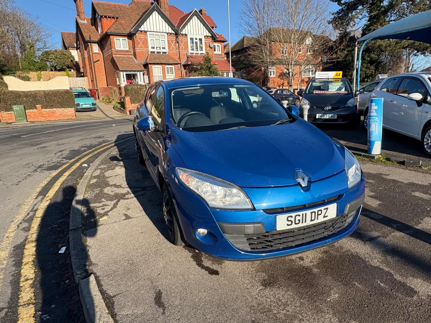 Used Renault Megane 2011 for sale - 77143022: Photo 1