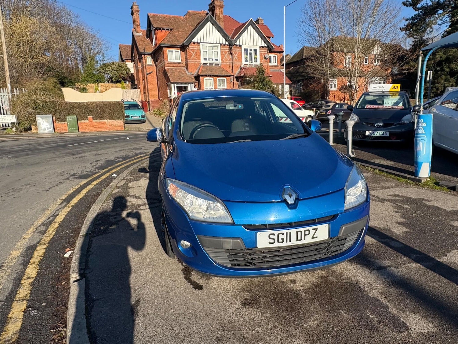 Used Renault Megane 2011 for sale - 77143022: Photo 2