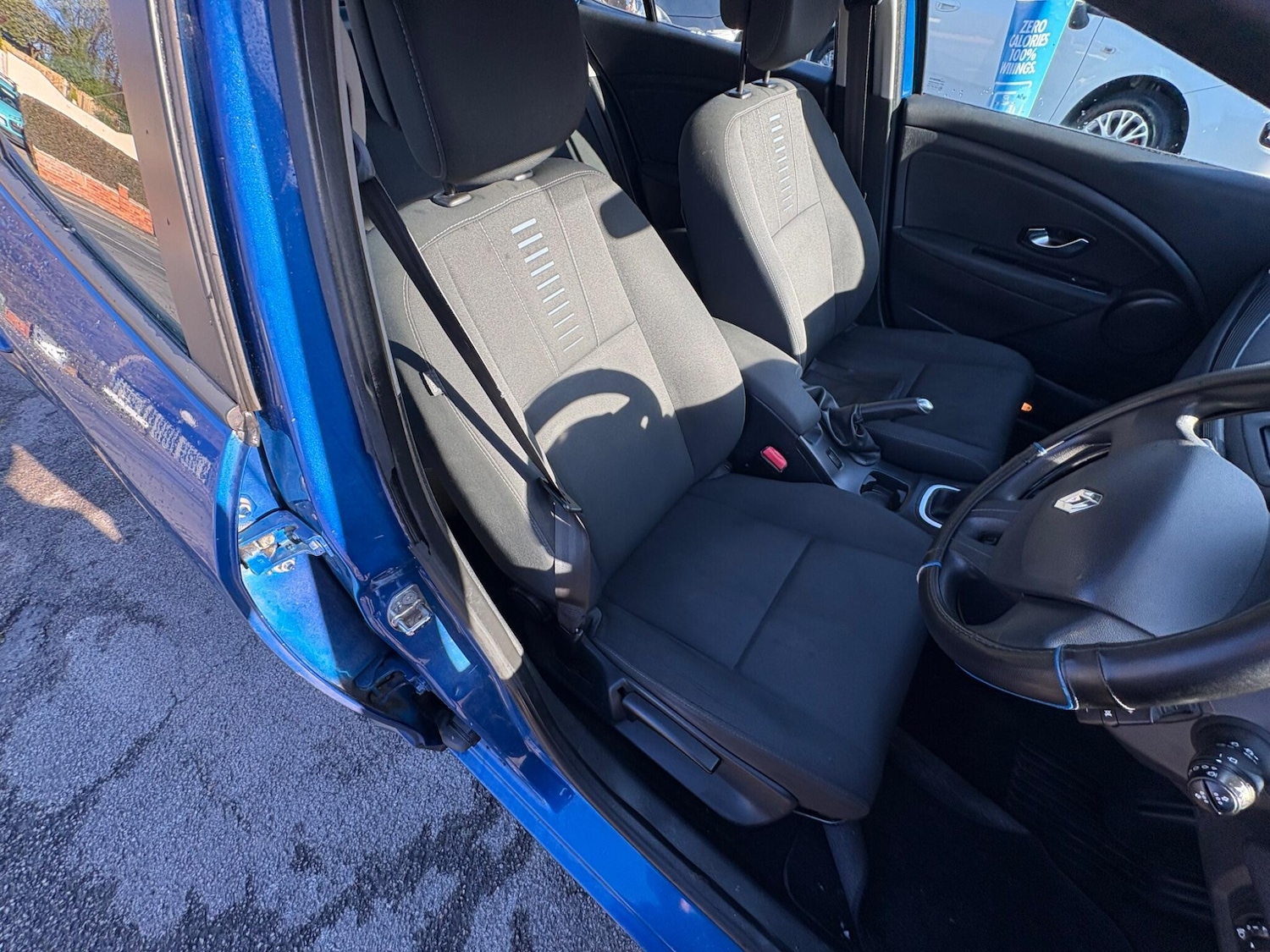 Used Renault Megane 2011 for sale - 77143022: Photo 25