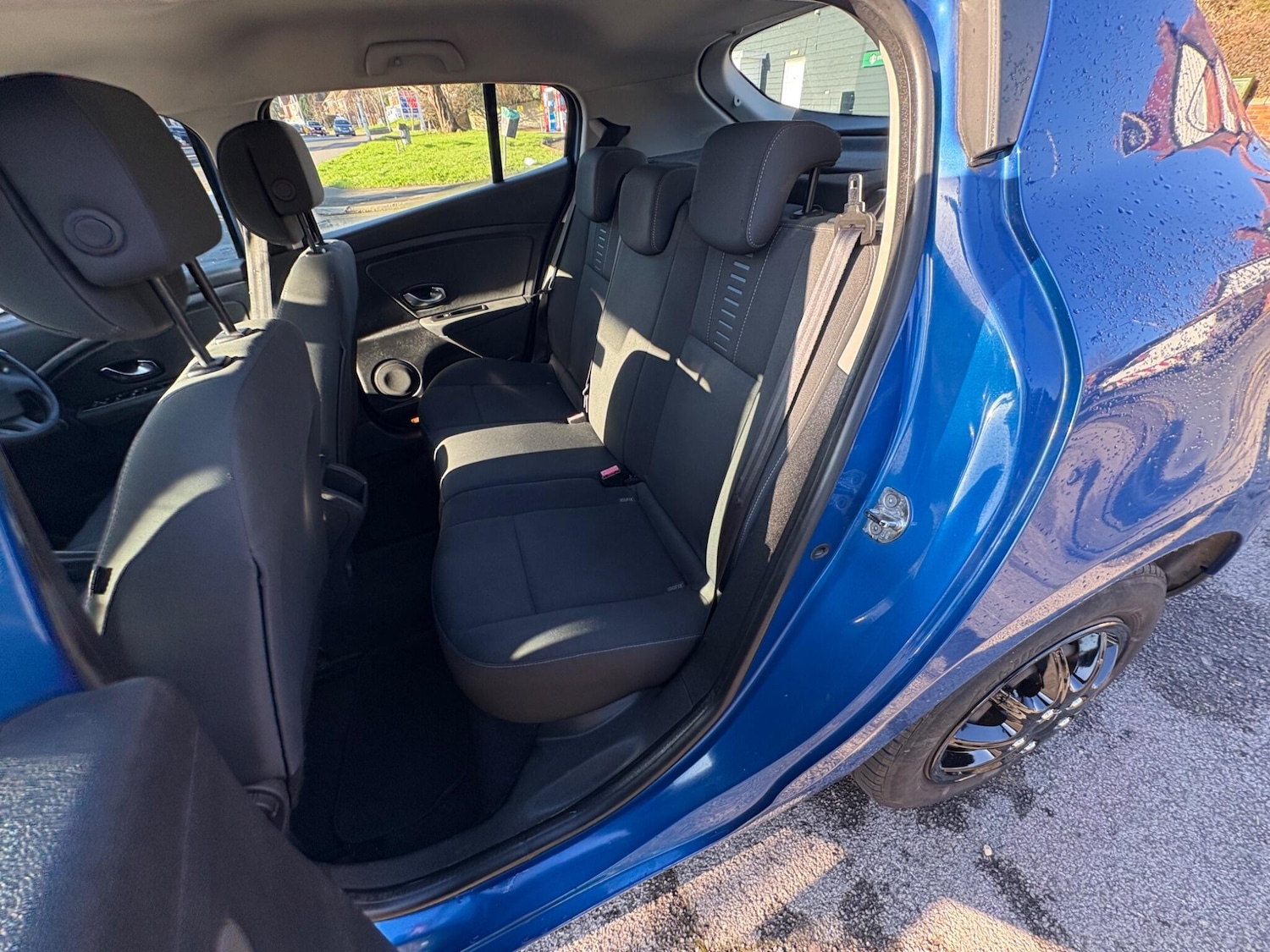 Used Renault Megane 2011 for sale - 77143022: Photo 29