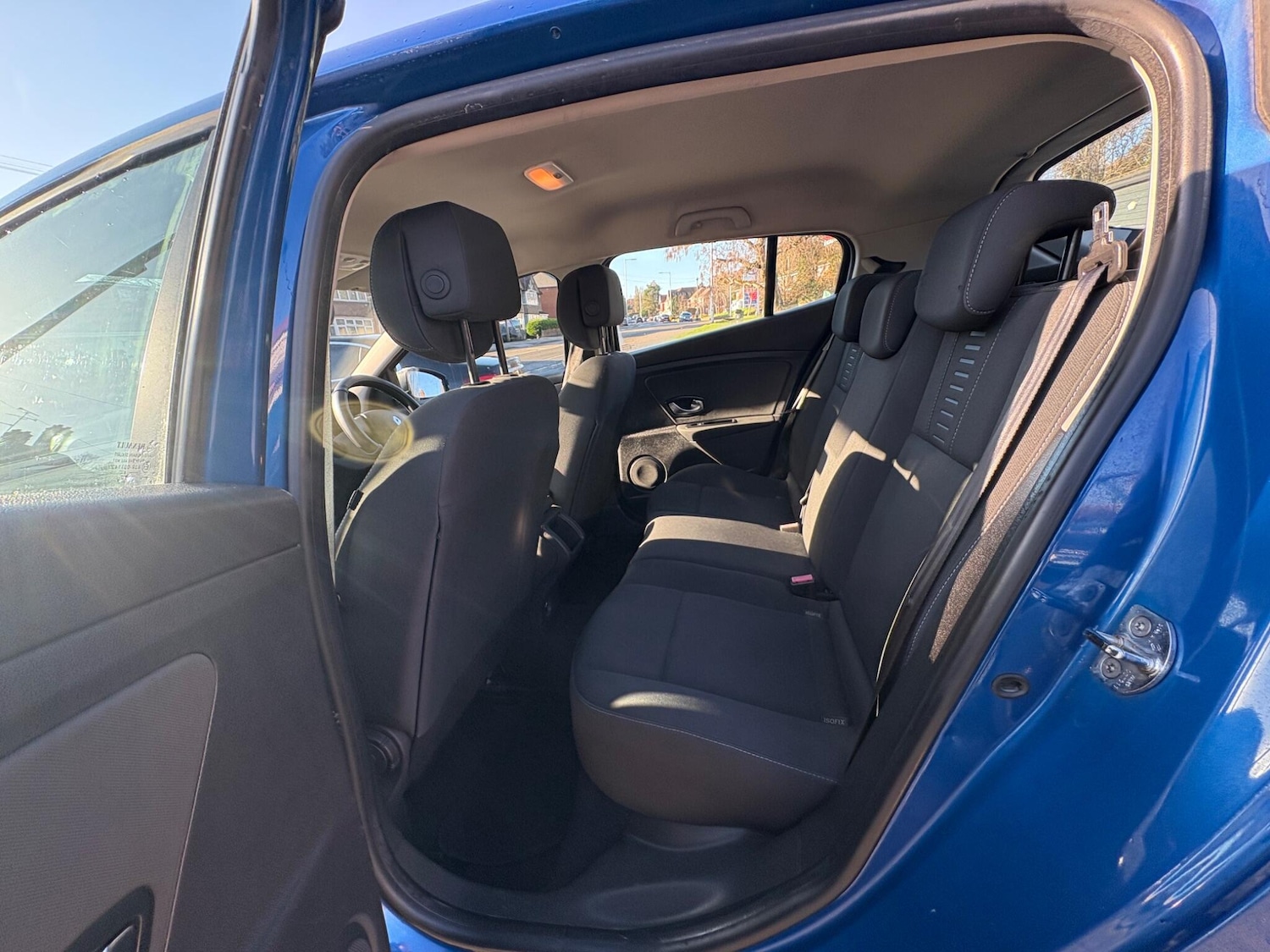 Used Renault Megane 2011 for sale - 77143022: Photo 31