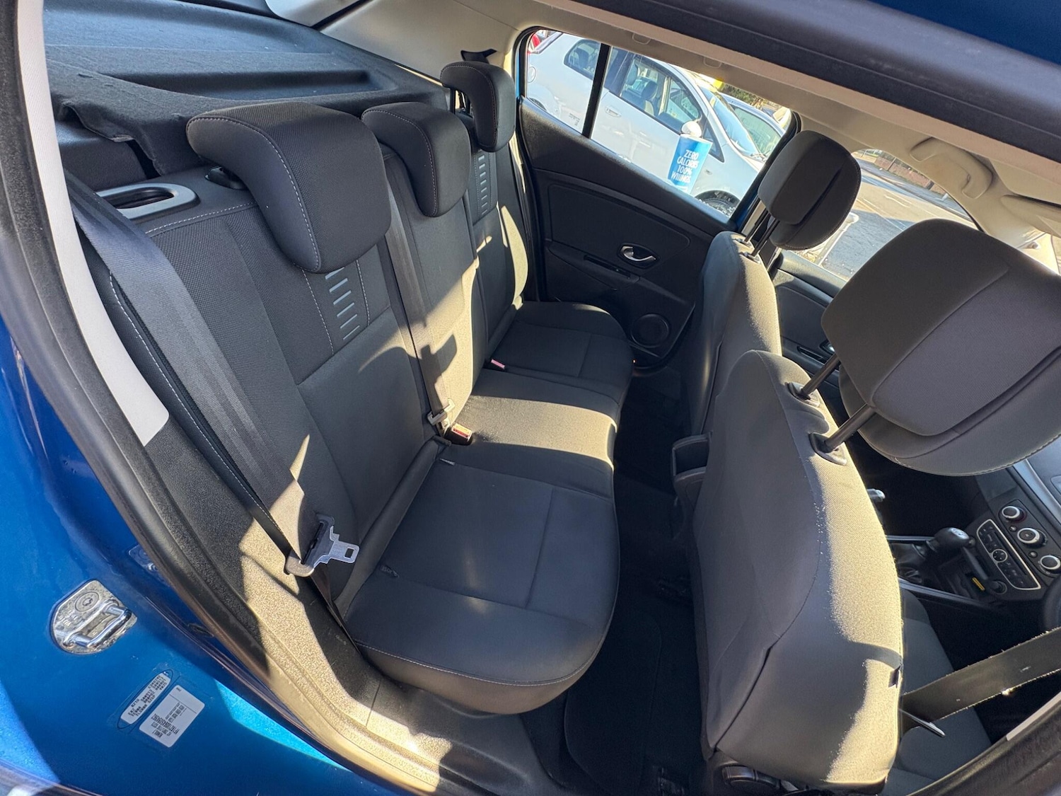 Used Renault Megane 2011 for sale - 77143022: Photo 32