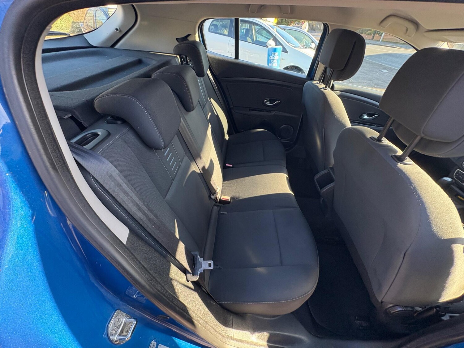 Used Renault Megane 2011 for sale - 77143022: Photo 34