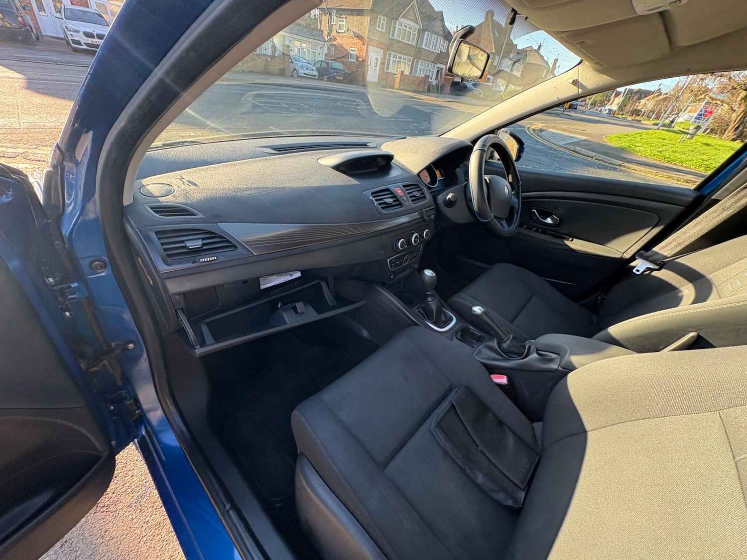 Used Renault Megane 2011 for sale - 77143022: Photo 57