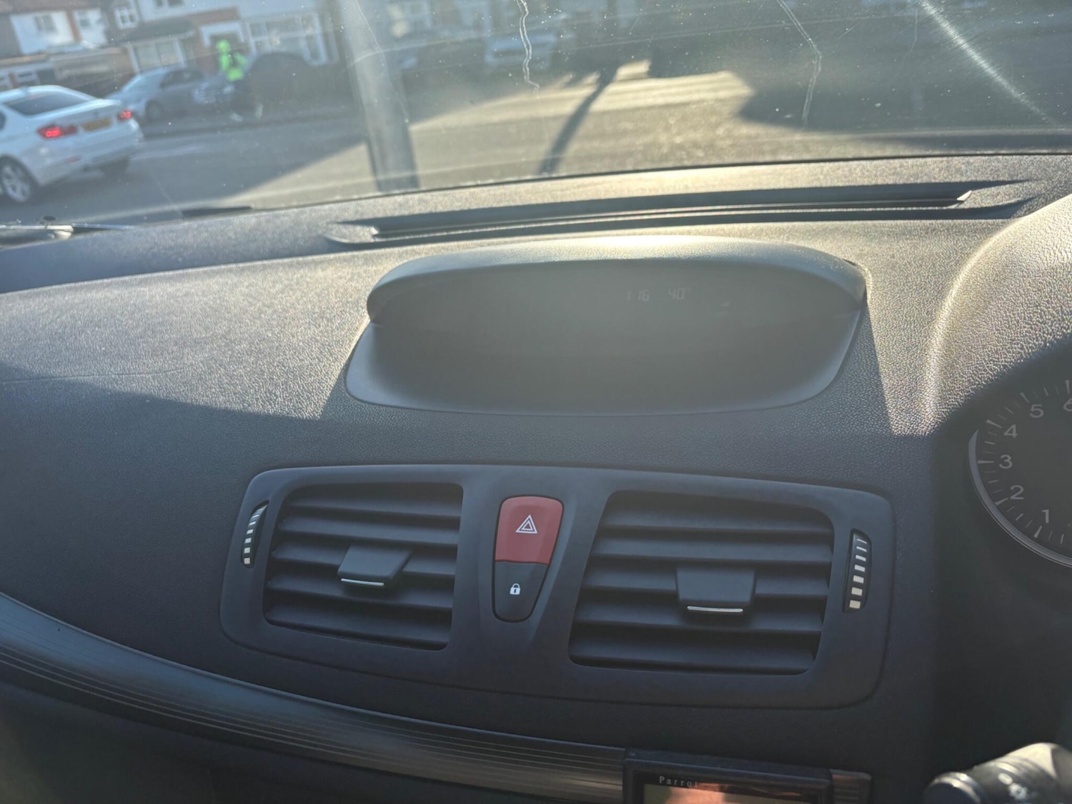 Used Renault Megane 2011 for sale - 77143022: Photo 75