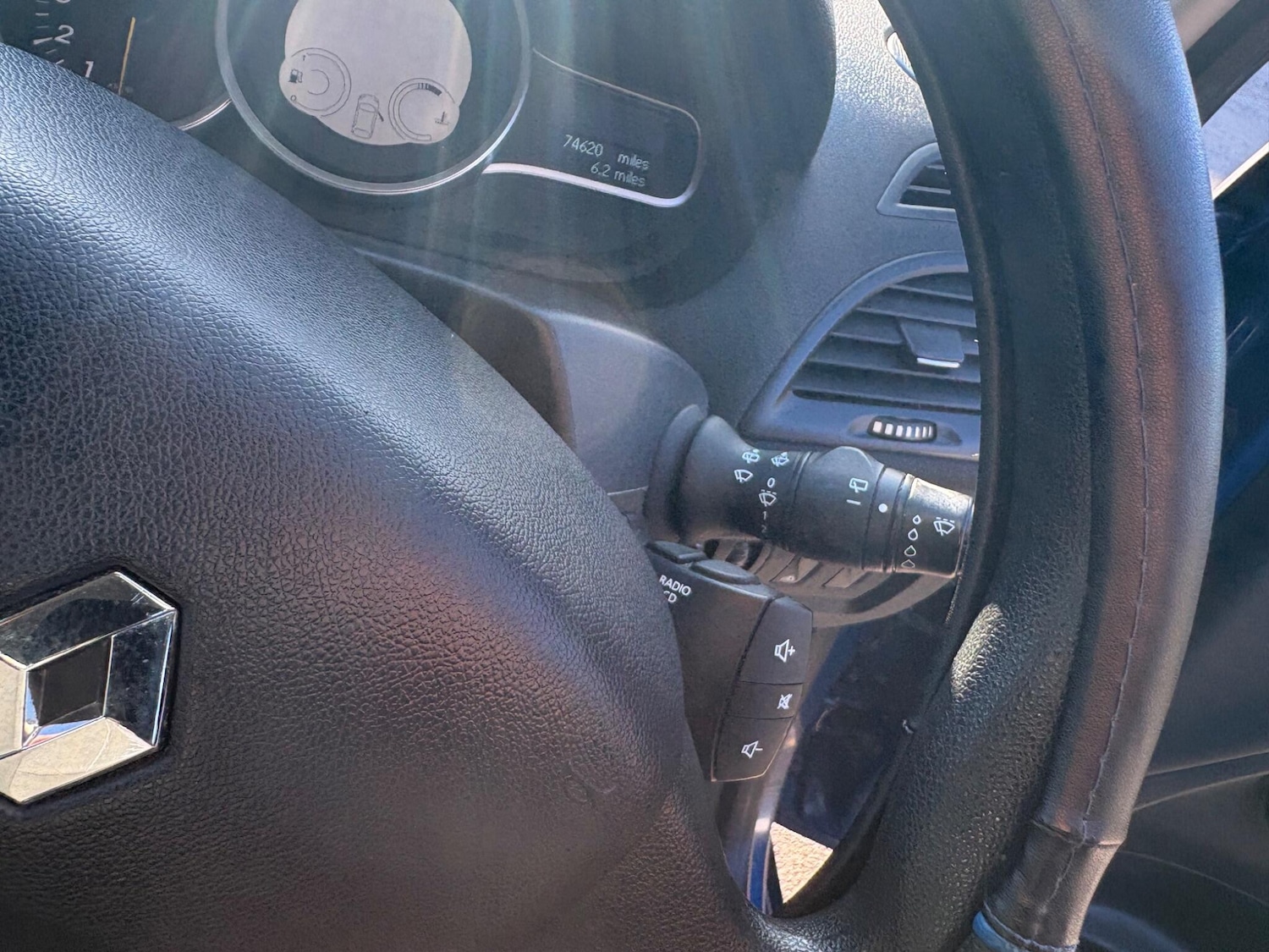 Used Renault Megane 2011 for sale - 77143022: Photo 77