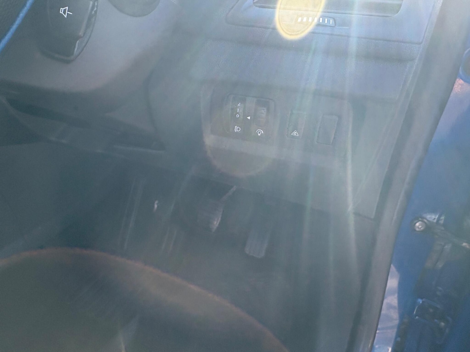 Used Renault Megane 2011 for sale - 77143022: Photo 79