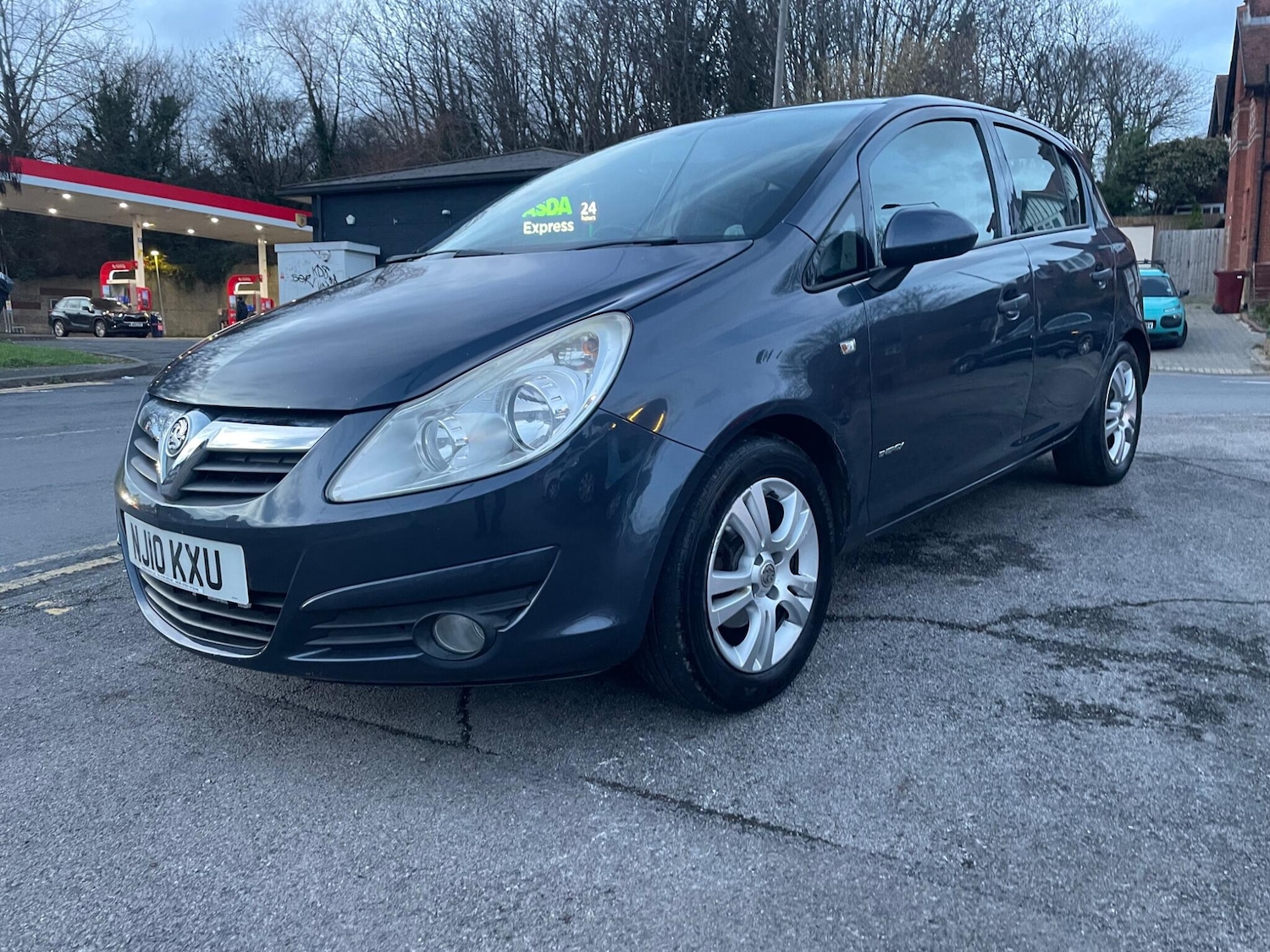 Used Vauxhall Corsa 2010 for sale - 77376983: Photo 3