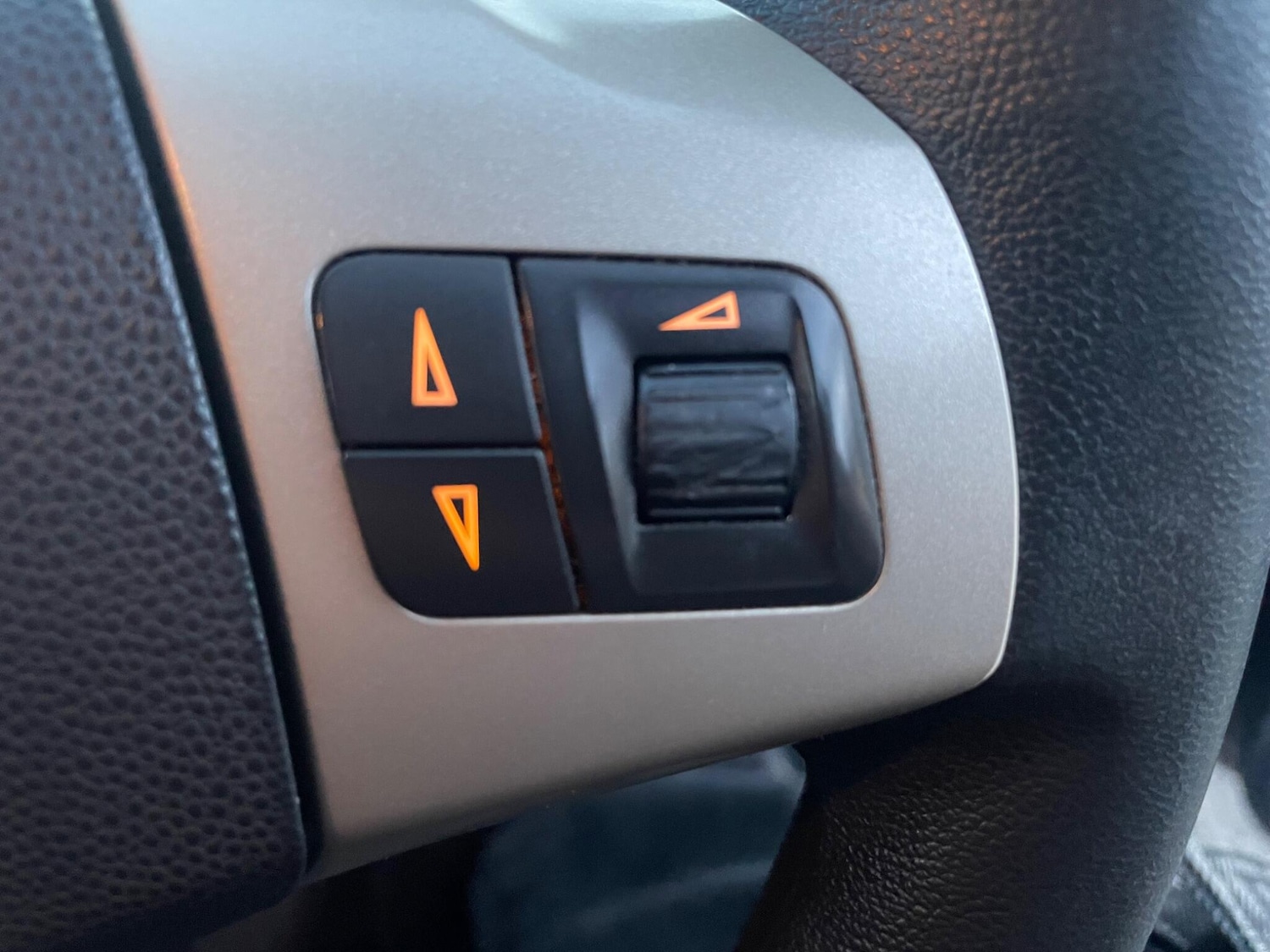 Used Vauxhall Corsa 2010 for sale - 77376983: Photo 30