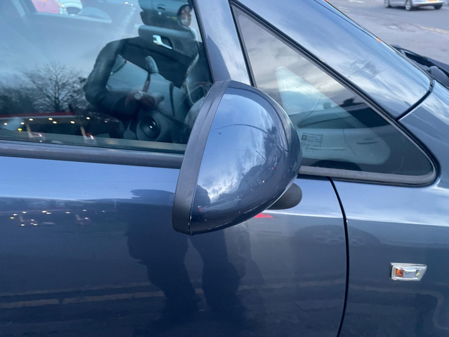 Used Vauxhall Corsa 2010 for sale - 77376983: Photo 43