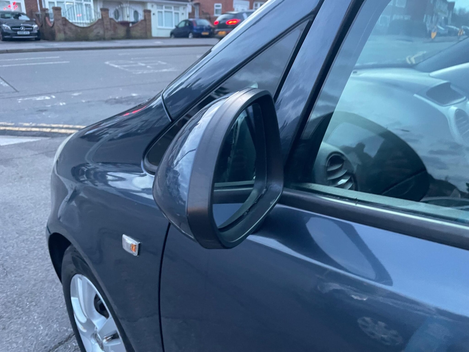 Used Vauxhall Corsa 2010 for sale - 77376983: Photo 44