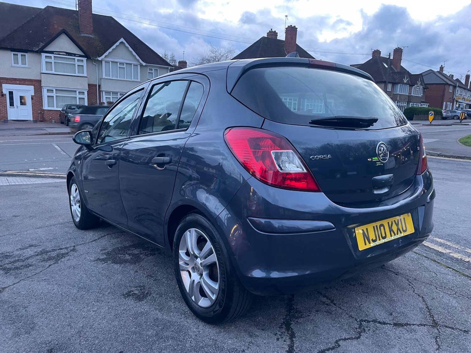 Used Vauxhall Corsa 2010 for sale - 77376983: Photo 8