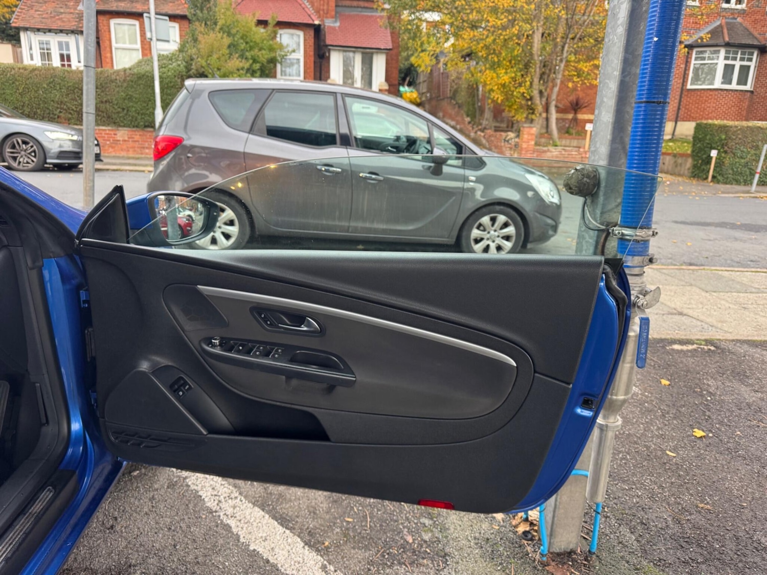 Used Volkswagen EOS 2011 for sale - 76484334: Photo 40