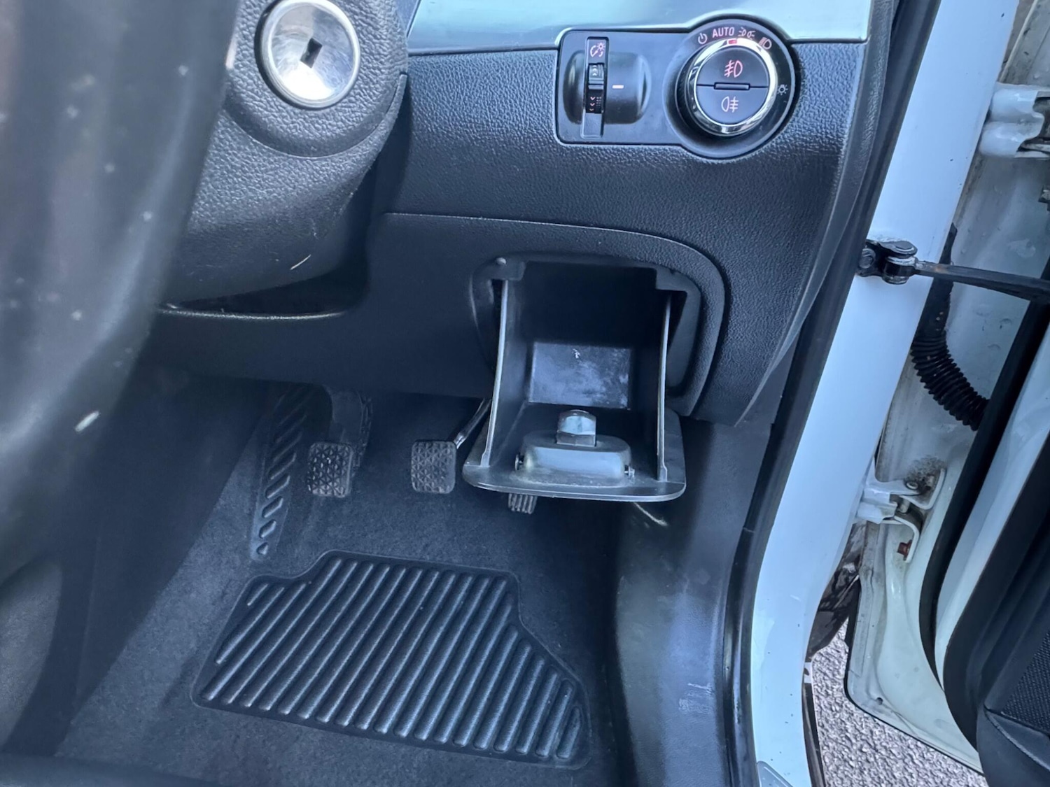 Used Vauxhall Mokka 2013 for sale - 77854225: Photo 35