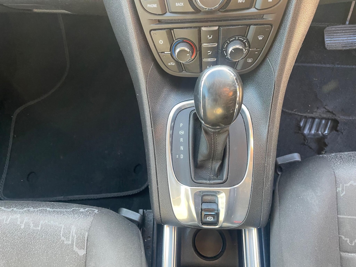 Used Vauxhall Meriva 2013 for sale - 76742845: Photo 17