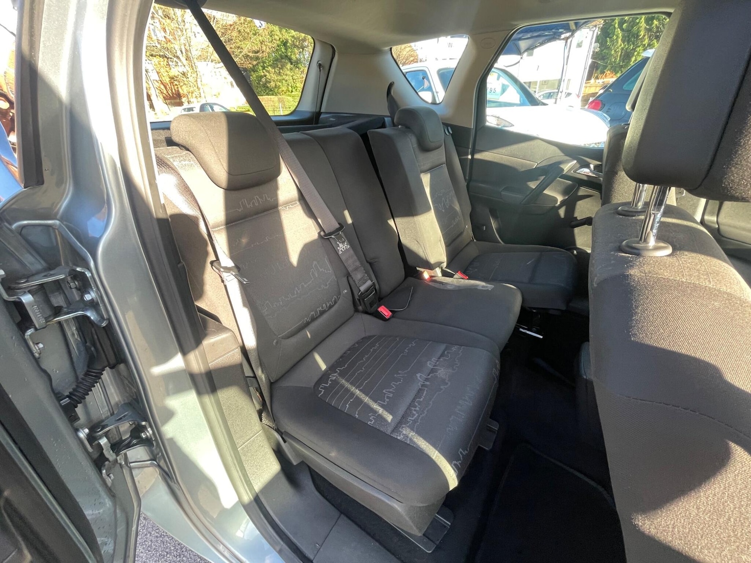 Used Vauxhall Meriva 2013 for sale - 76742845: Photo 26