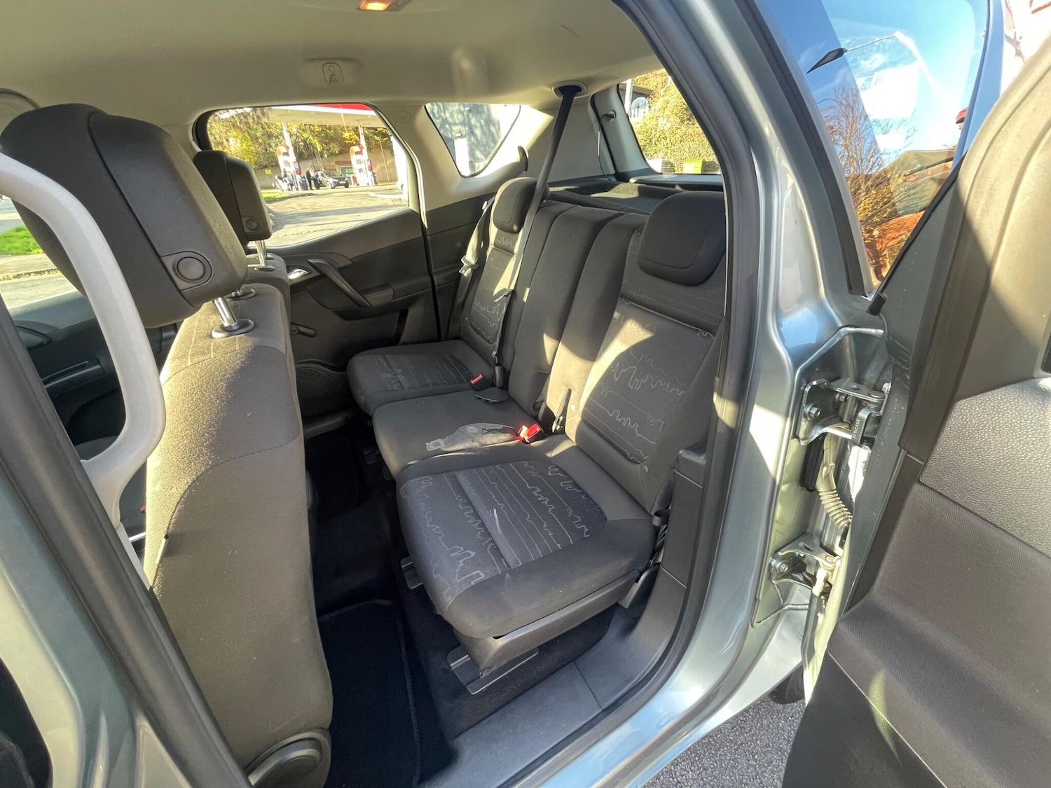 Used Vauxhall Meriva 2013 for sale - 76742845: Photo 28