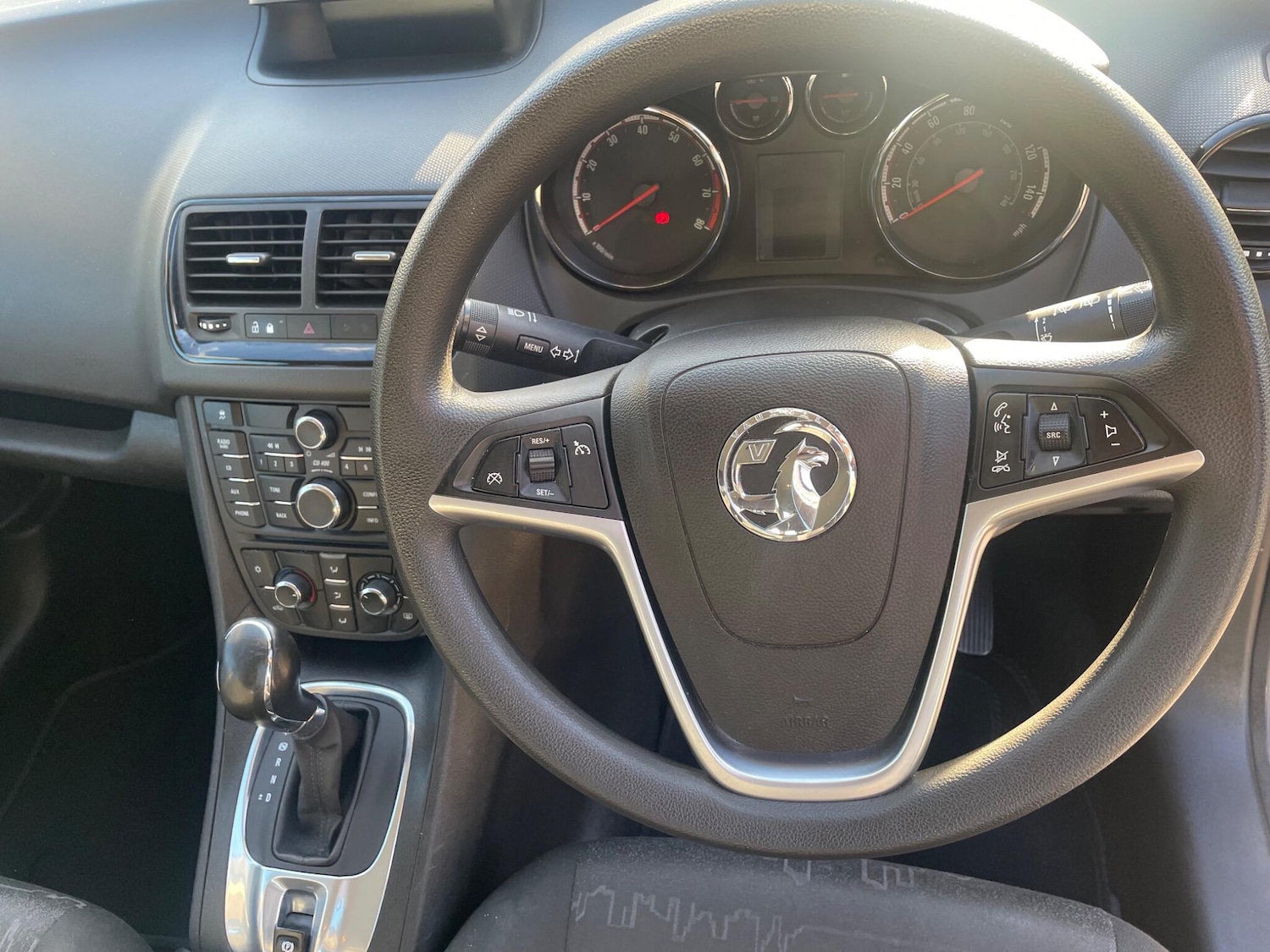 Used Vauxhall Meriva 2013 for sale - 76742845: Photo 40