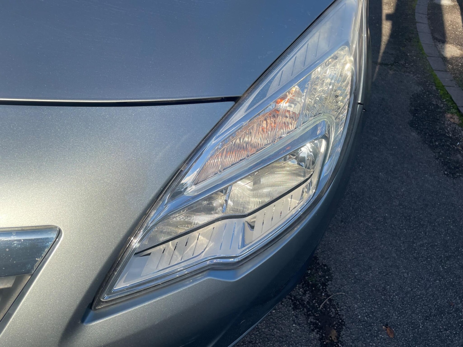 Used Vauxhall Meriva 2013 for sale - 76742845: Photo 43