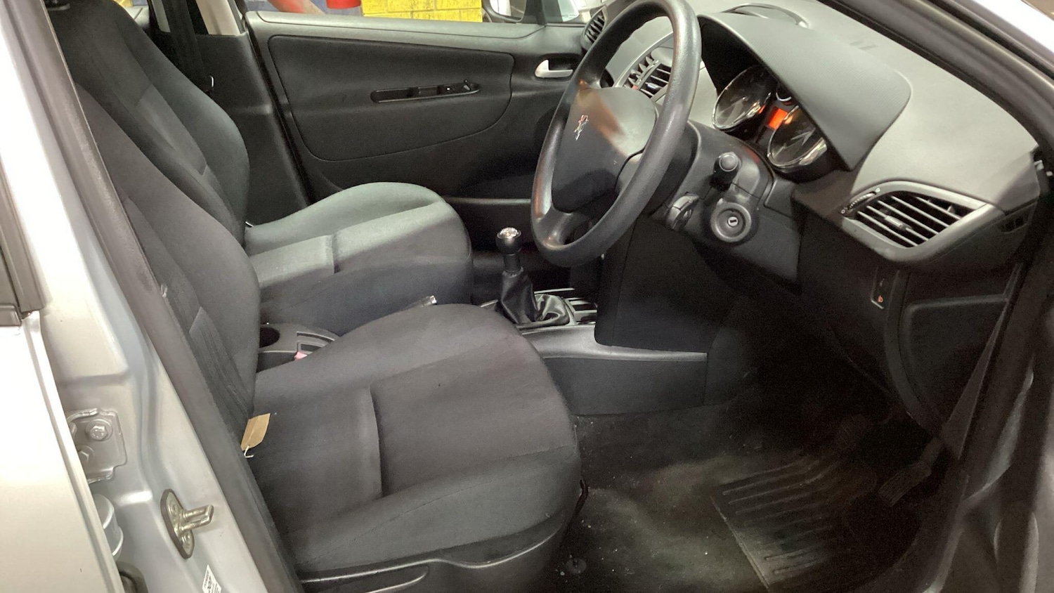 Used Peugeot 207 2007 for sale - 77191615: Photo 17