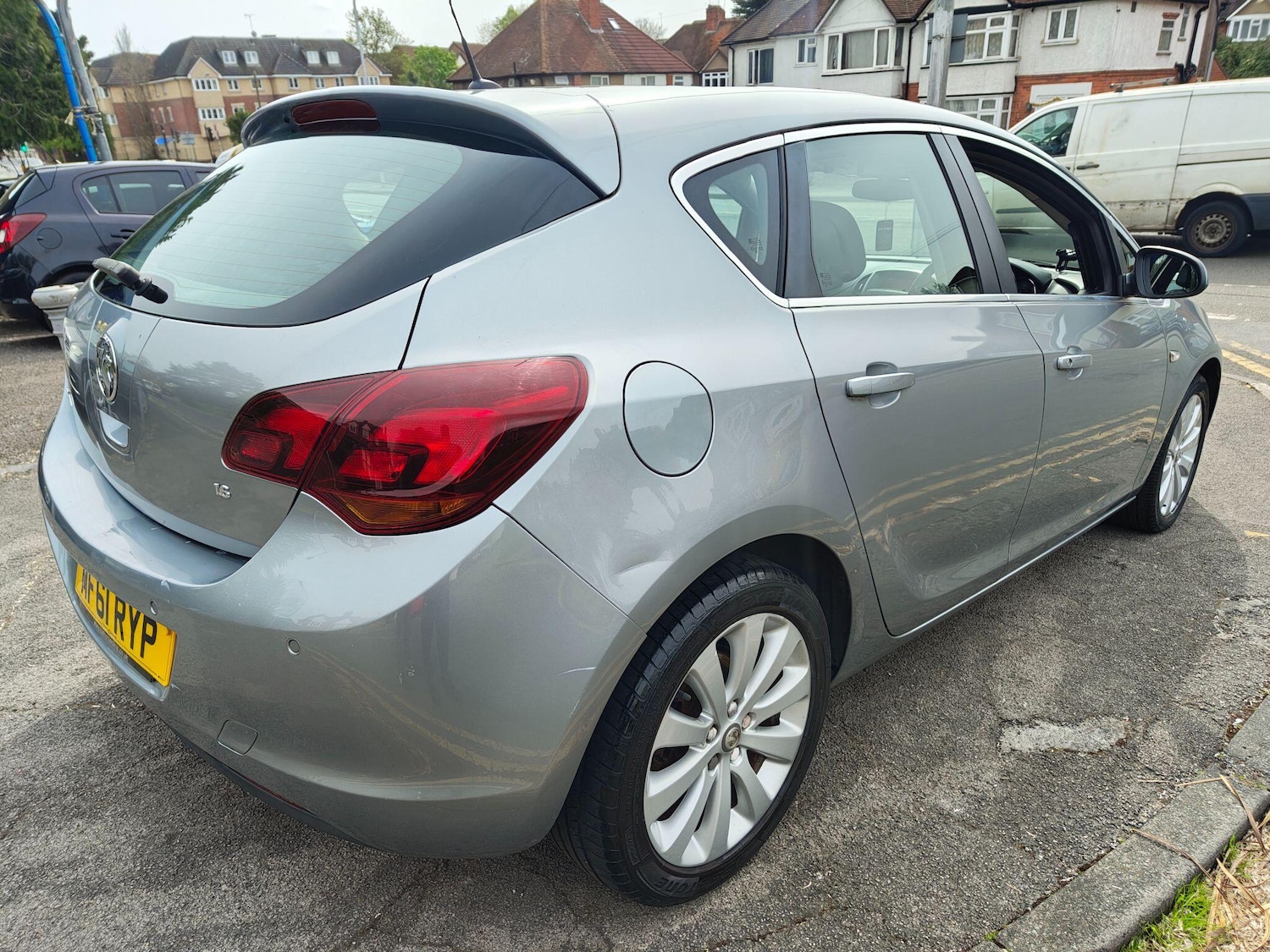 Used Vauxhall Astra 2011 for sale - 78184177: Photo 16