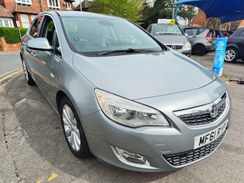 Vauxhall Astra feature image