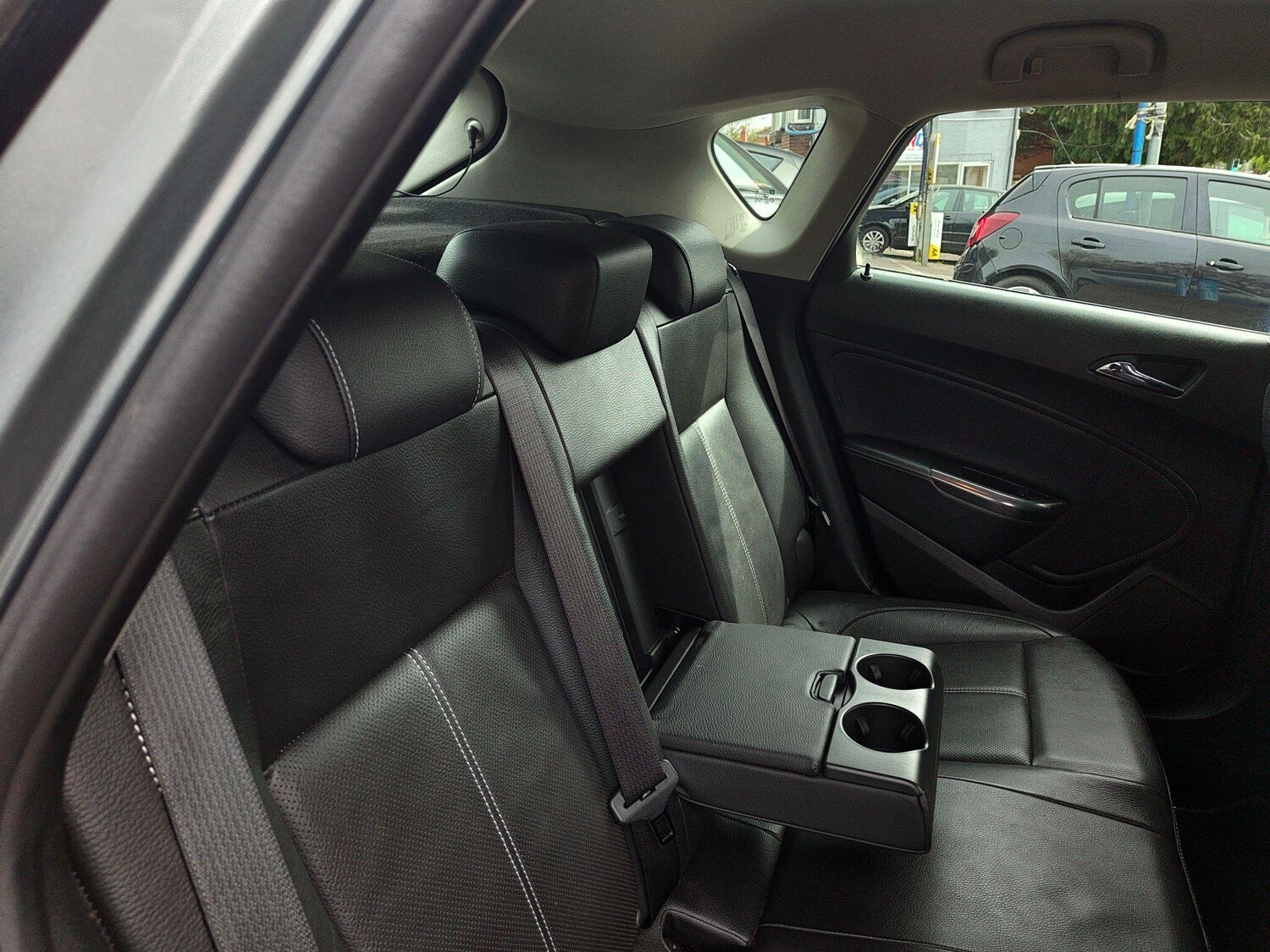 Used Vauxhall Astra 2011 for sale - 78184177: Photo 26