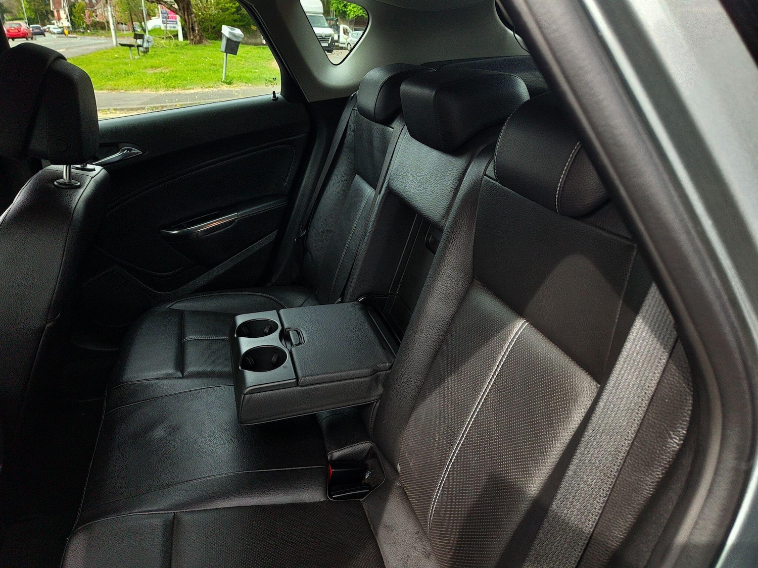 Used Vauxhall Astra 2011 for sale - 78184177: Photo 28