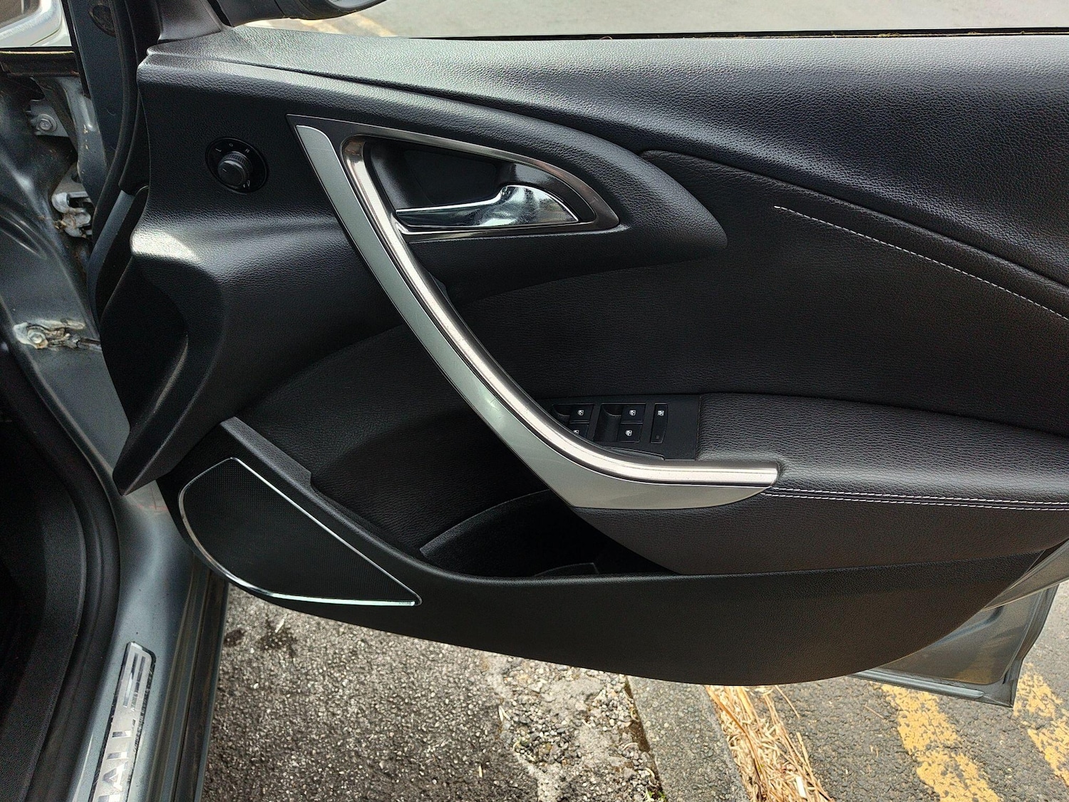 Used Vauxhall Astra 2011 for sale - 78184177: Photo 44