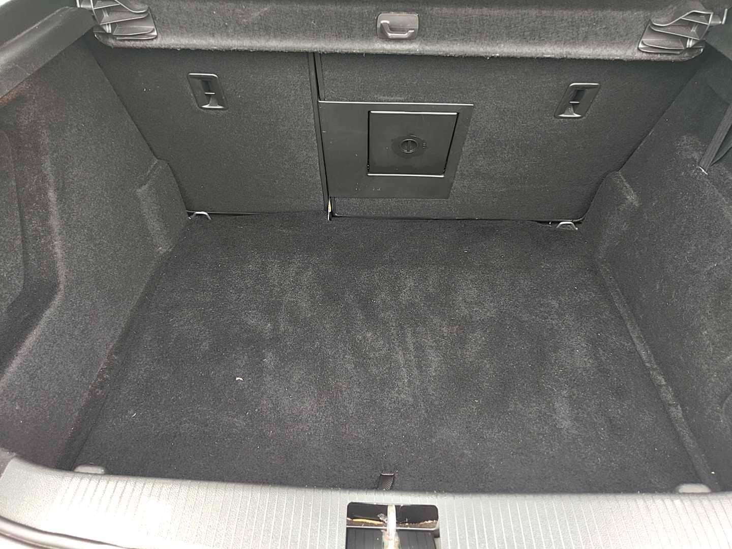 Used Vauxhall Astra 2011 for sale - 78184177: Photo 57