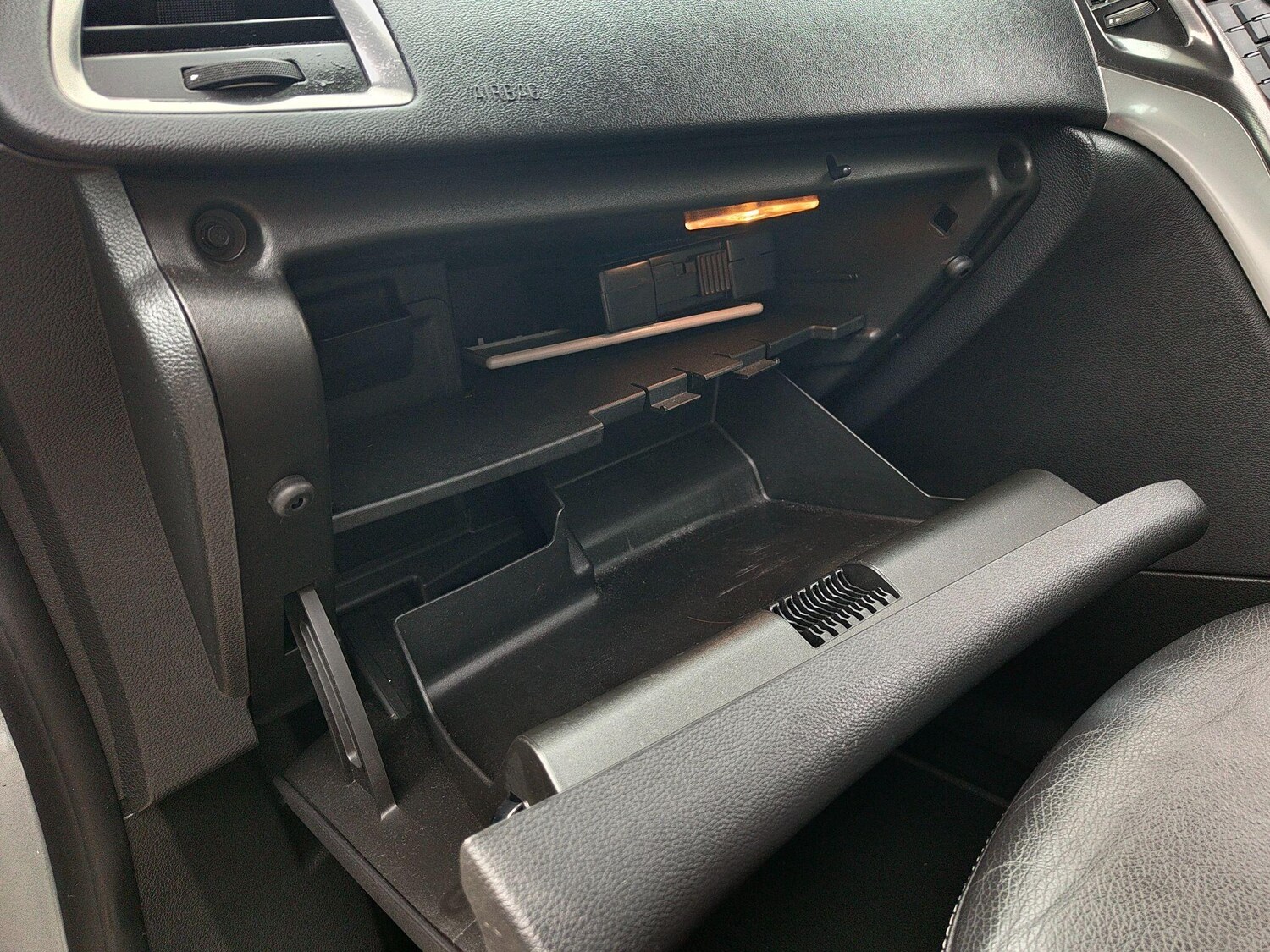 Used Vauxhall Astra 2011 for sale - 78184177: Photo 66