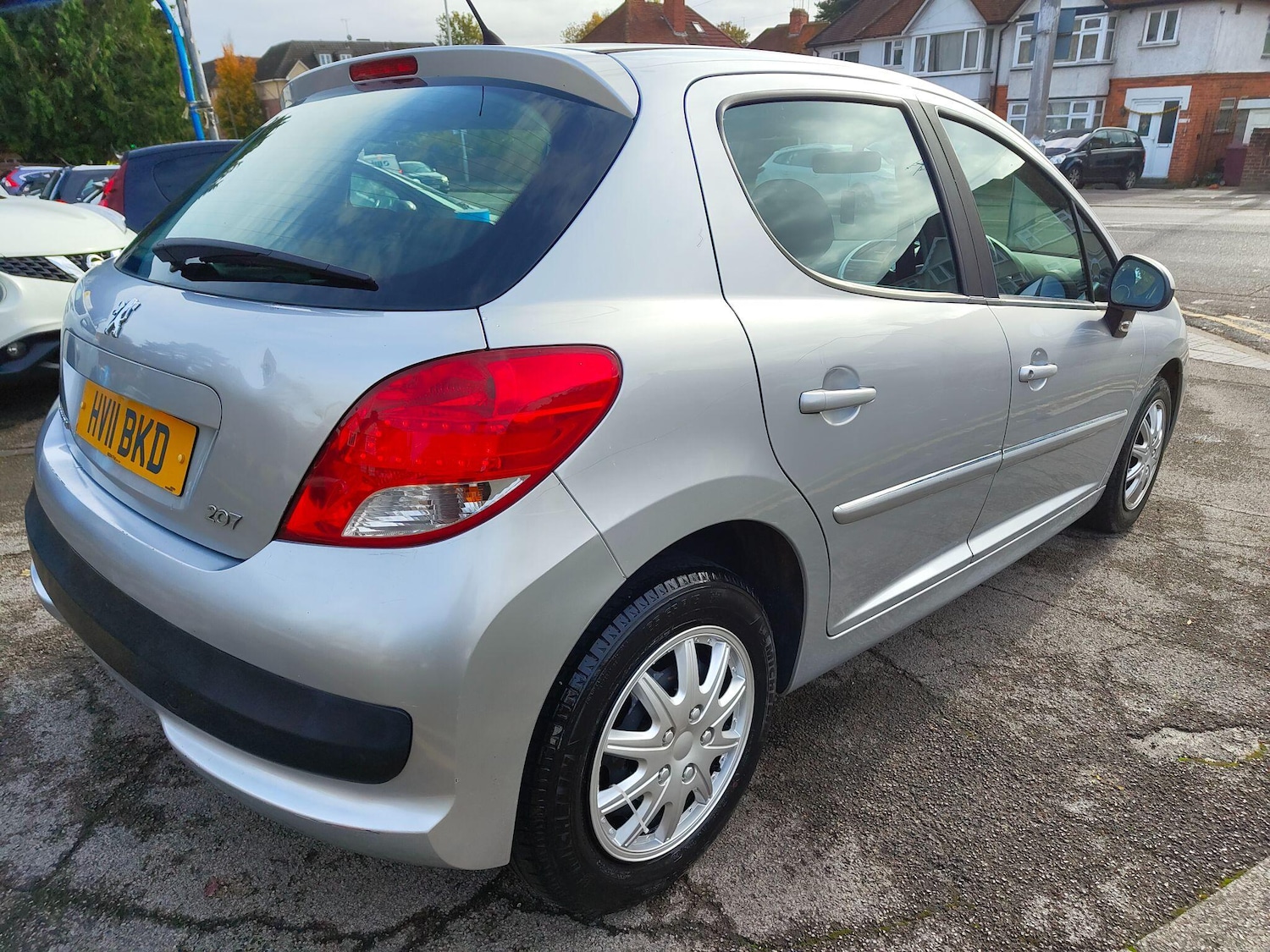 Used Peugeot 207 2011 for sale - 76424844: Photo 15