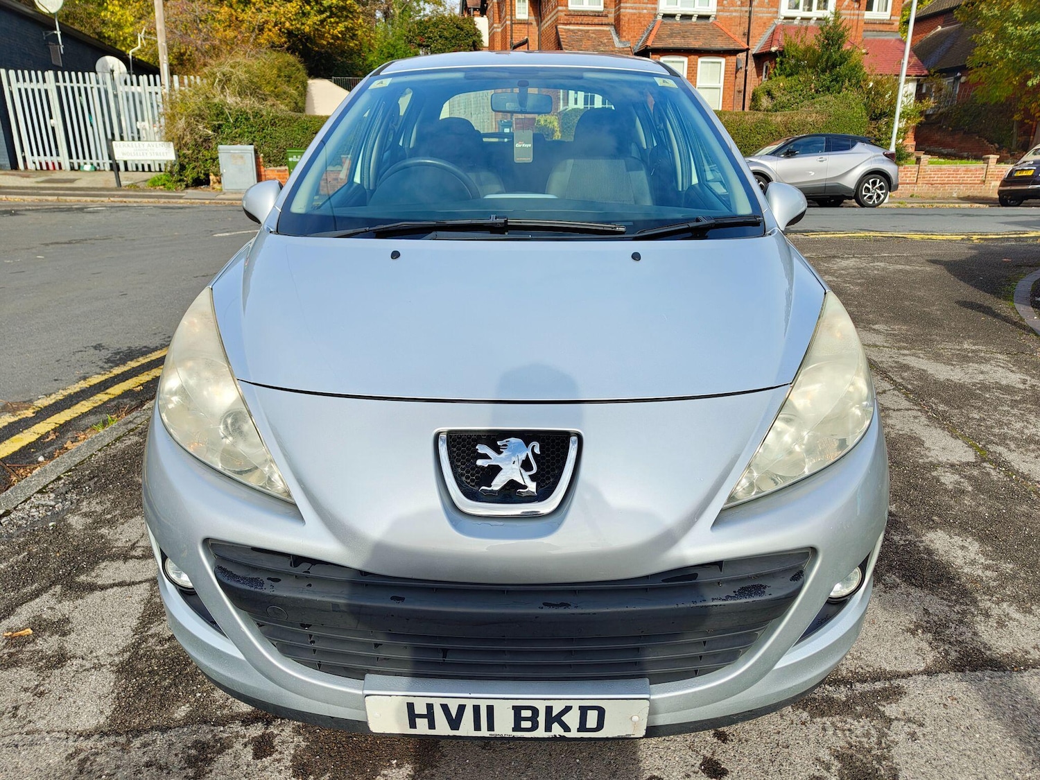 Used Peugeot 207 2011 for sale - 76424844: Photo 2