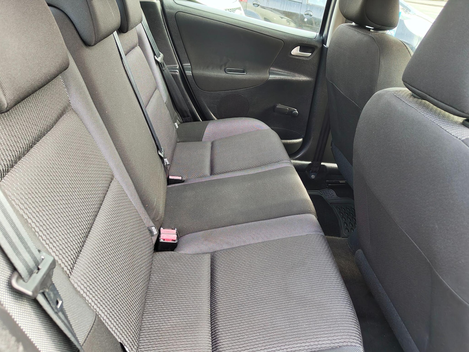 Used Peugeot 207 2011 for sale - 76424844: Photo 23